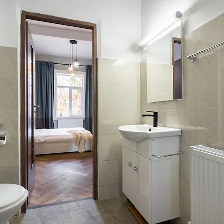 Chic Near Bucharest's Landmarks