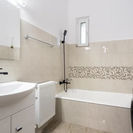 Chic Near Bucharest's Landmarks * Bucharest