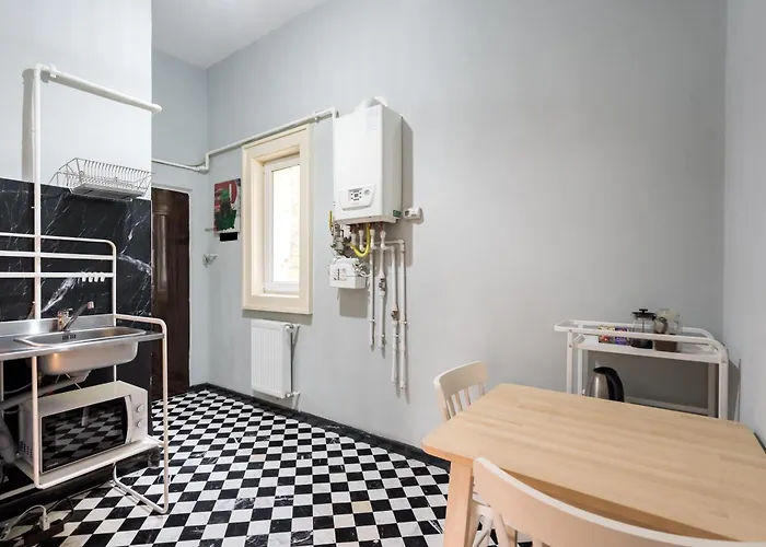 Chic Near Bucharest's Landmarks Bucureşti